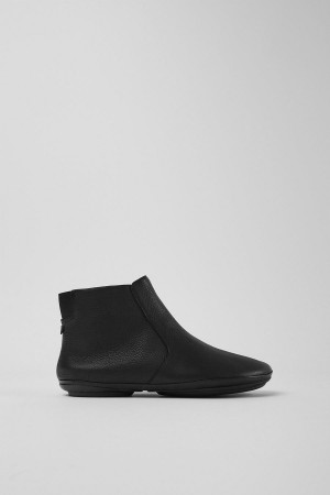 Black Women's Camper Right Ankle Boots | 0421398-ZB