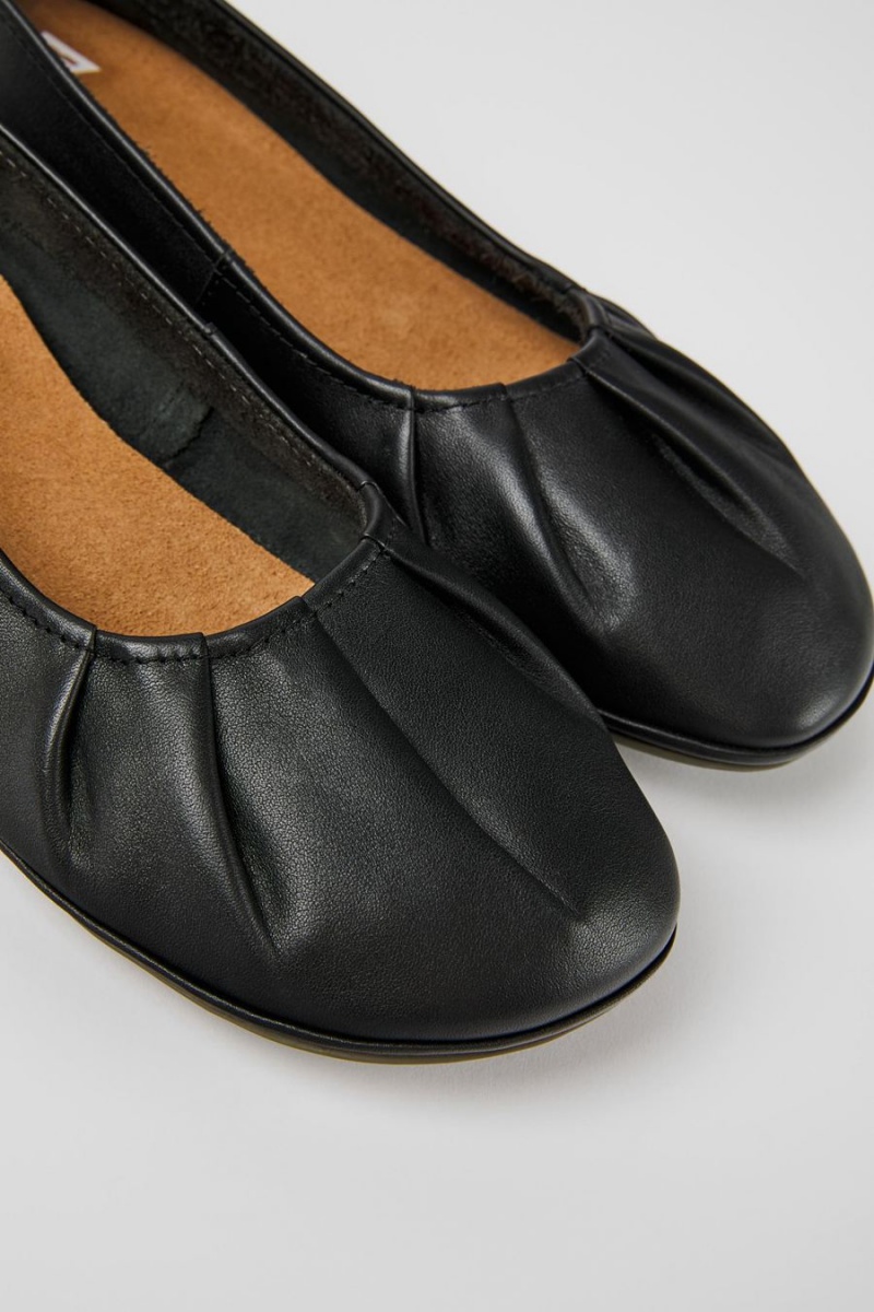 Black Women's Camper Right Leather Ballerina | 8390156-IV